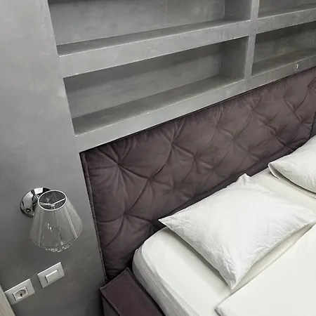 דירה Deja Vu וארנה